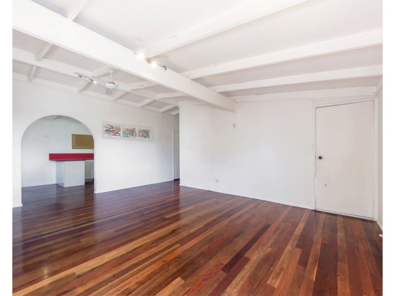 4 Stubbin Street, Bundamba QLD 4304