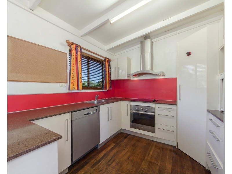 4 Stubbin Street, Bundamba QLD 4304
