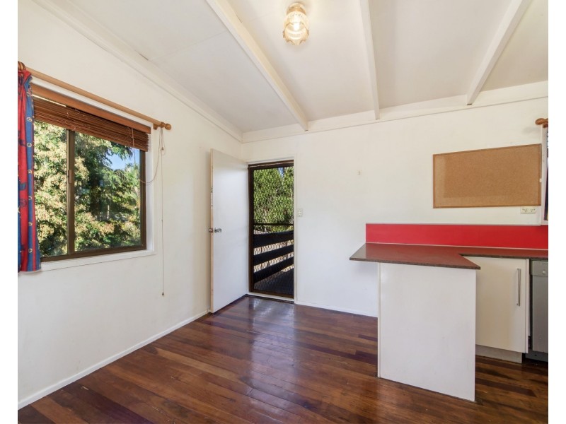 4 Stubbin Street, Bundamba QLD 4304