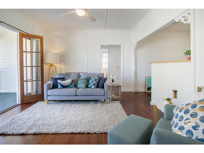 42 Marvin Street, Eastern Heights QLD 4305