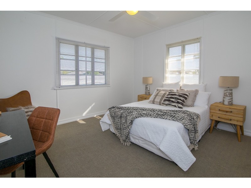 42 Marvin Street, Eastern Heights QLD 4305