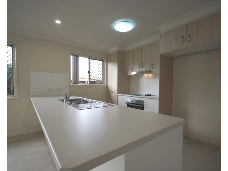 53 Cole Street, Silkstone QLD 4304