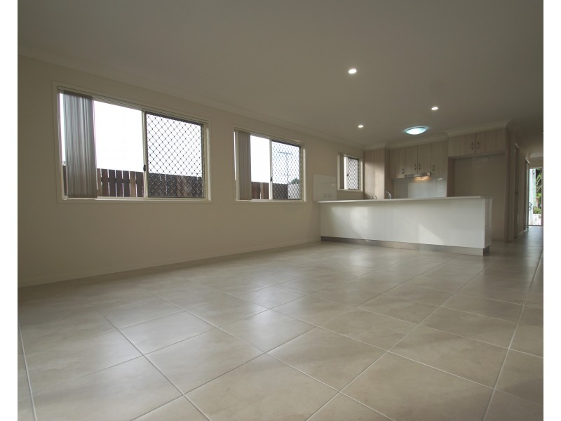 53 Cole Street, Silkstone QLD 4304