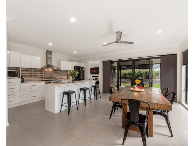 22 Eucalyptus Crescent, Ripley QLD 4306