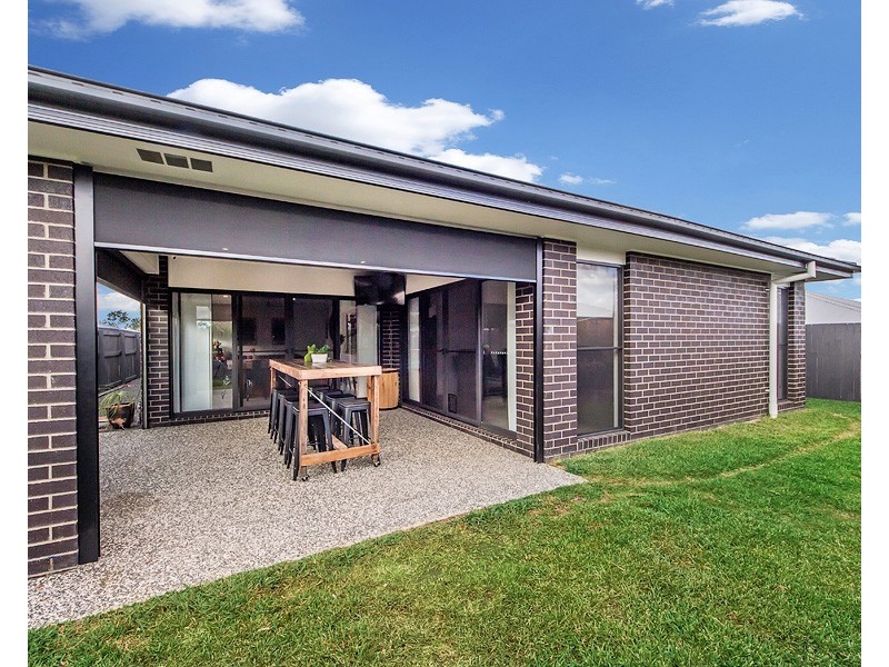 22 Eucalyptus Crescent, Ripley QLD 4306