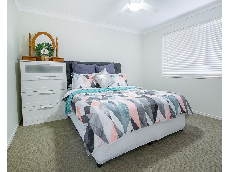10 Cowie Street, Deebing Heights QLD 4306