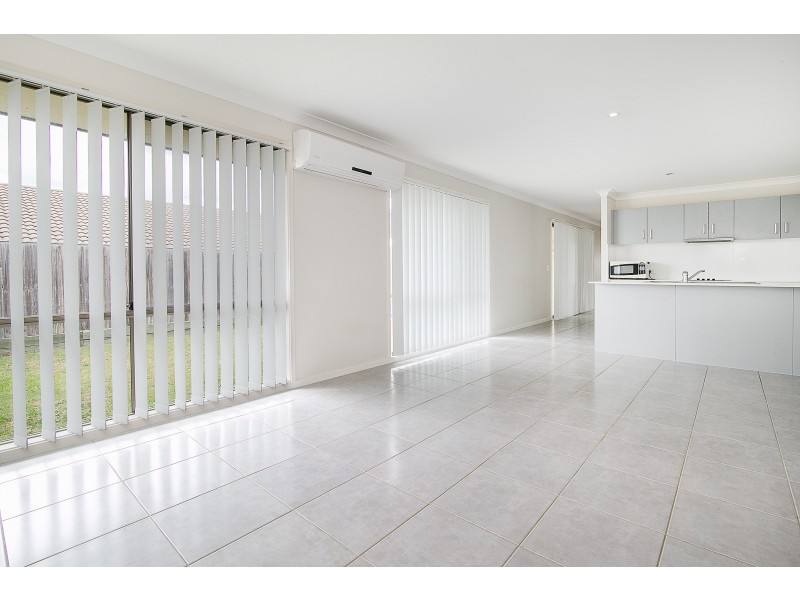 6 Pinehurst Avenue, Leichhardt QLD 4305