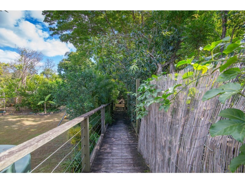 1 Gibbon Street, East Ipswich QLD 4305