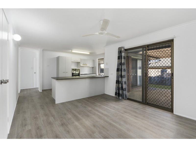 7 Cocos Place, Raceview QLD 4305