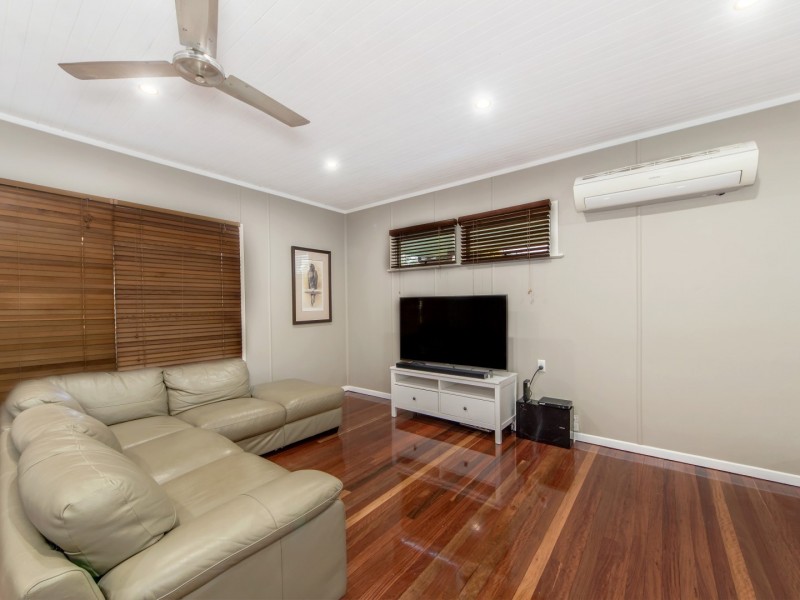 9 Hefferan Street, North Ipswich QLD 4305