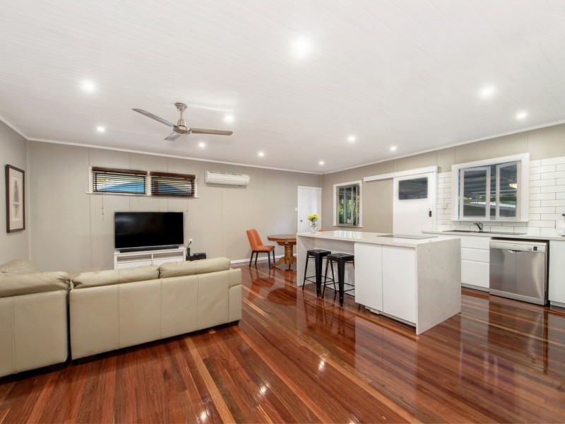 9 Hefferan Street, North Ipswich QLD 4305
