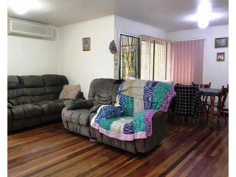 23 Wentworth Street, Leichhardt QLD 4305