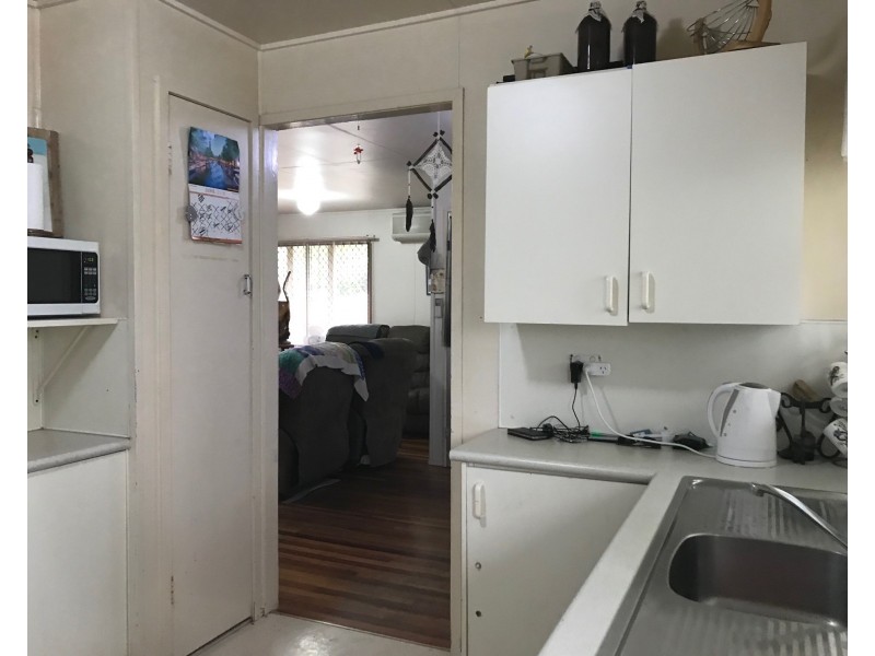 23 Wentworth Street, Leichhardt QLD 4305