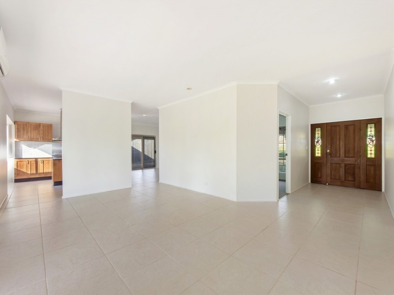 22 Islandview Street, Barellan Point QLD 4306