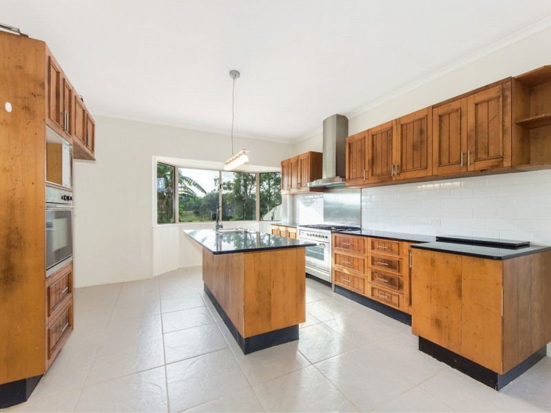 22 Islandview Street, Barellan Point QLD 4306