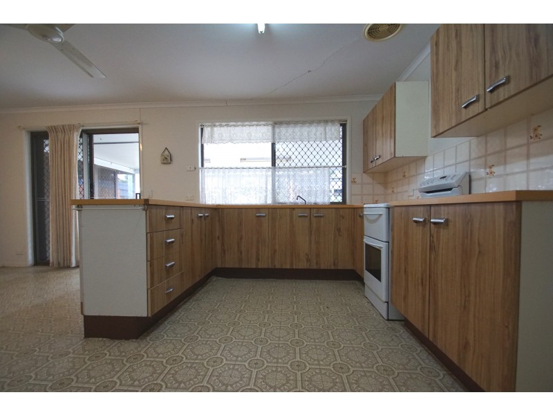 16 William Street, Rosewood QLD 4340