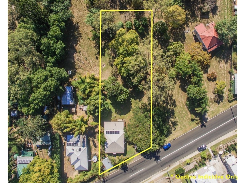 11 Creek Street, Bundamba QLD 4304