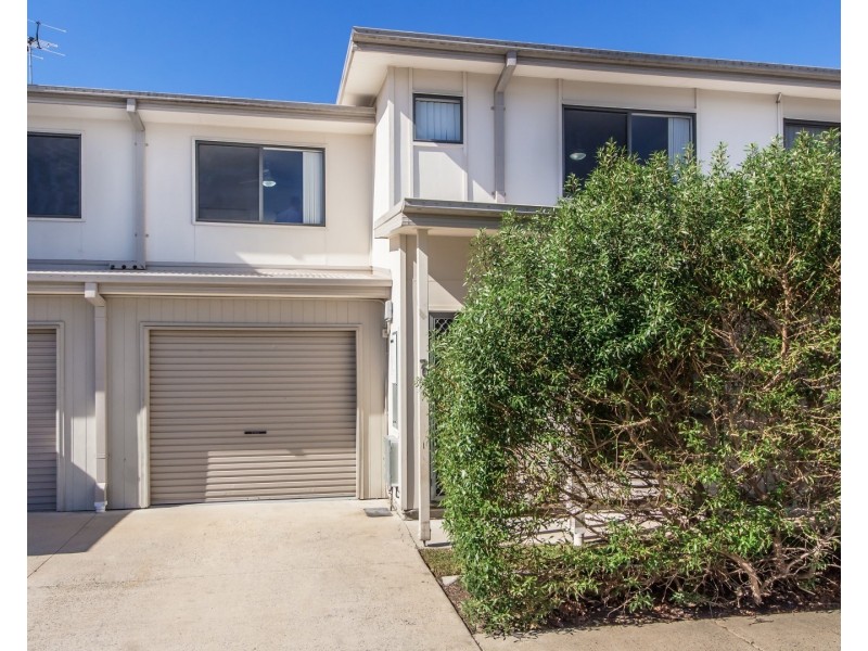 70/50 Gledson Street, North Booval QLD 4304