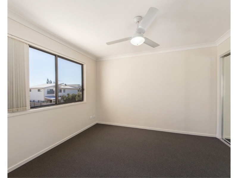70/50 Gledson Street, North Booval QLD 4304