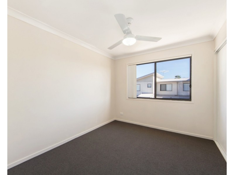 70/50 Gledson Street, North Booval QLD 4304