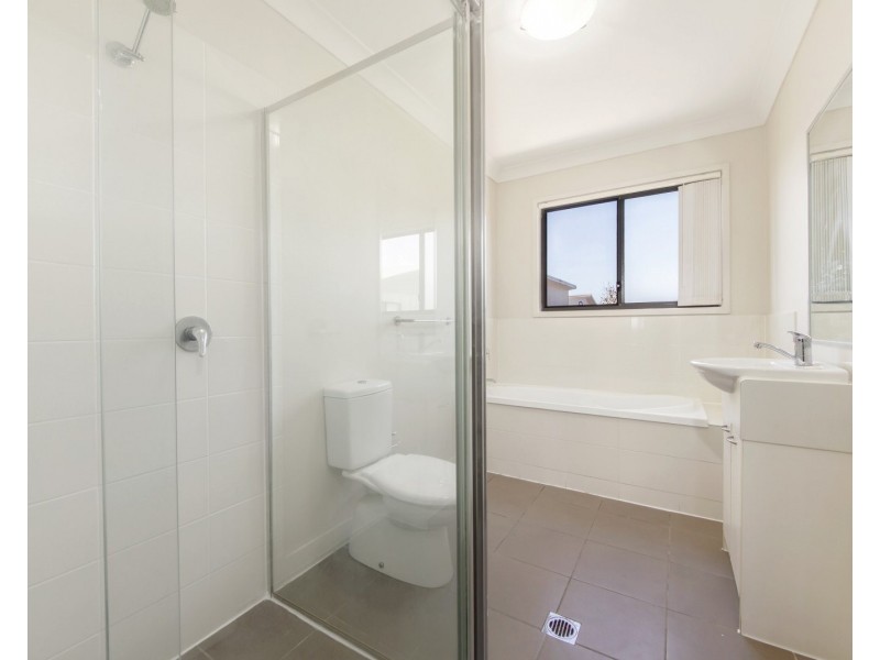 70/50 Gledson Street, North Booval QLD 4304