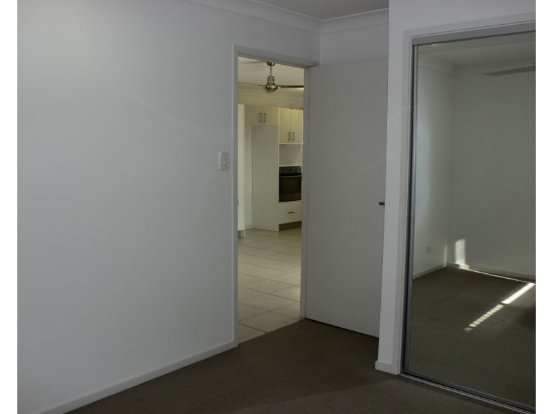 17/15 Workshops Street, Brassall QLD 4305