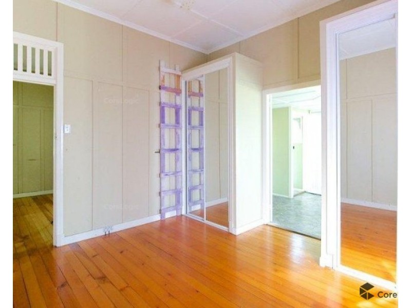 2C McMahon Street, Bundamba QLD 4304