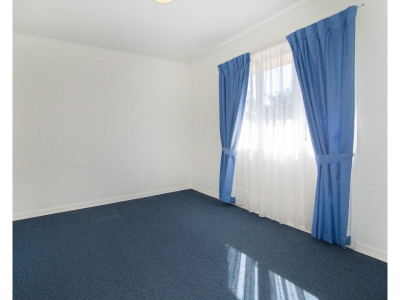 1 Lawson Street, Leichhardt QLD 4305