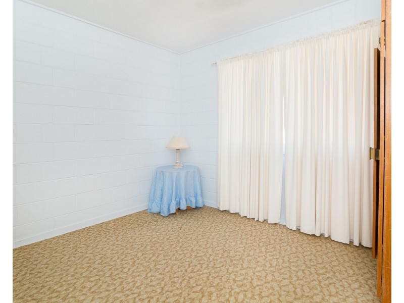 1 Lawson Street, Leichhardt QLD 4305