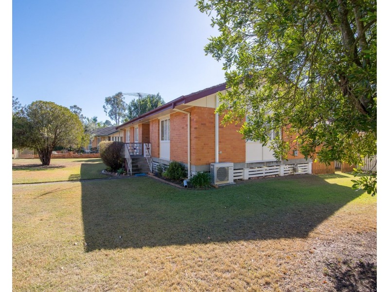1 Lawson Street, Leichhardt QLD 4305