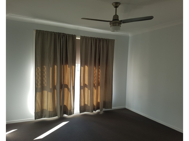 22 Doorey Street, One Mile QLD 4305