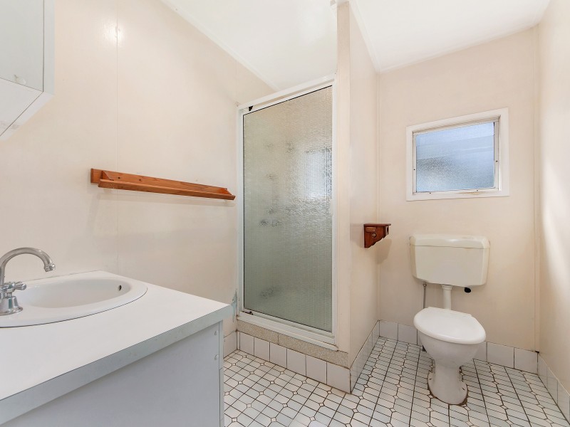 40 Hayes Street, Brassall QLD 4305