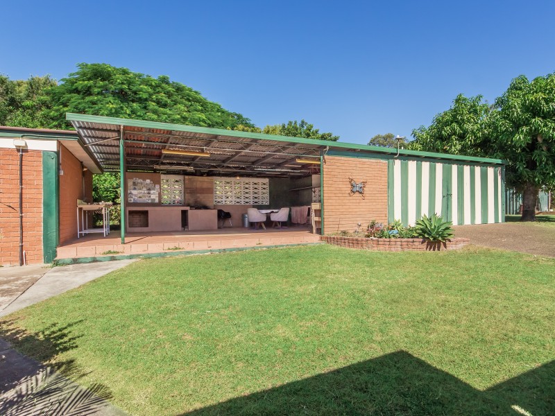 40 Hayes Street, Brassall QLD 4305