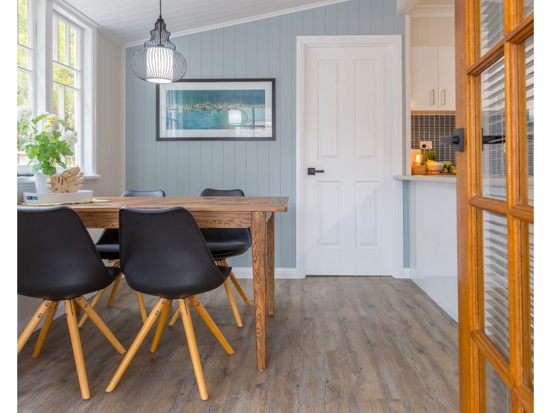 53 Glebe Road, Newtown QLD 4305