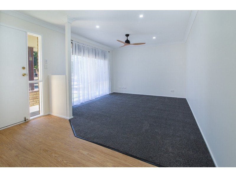 22 Elmhurst Crescent, Flinders View QLD 4305