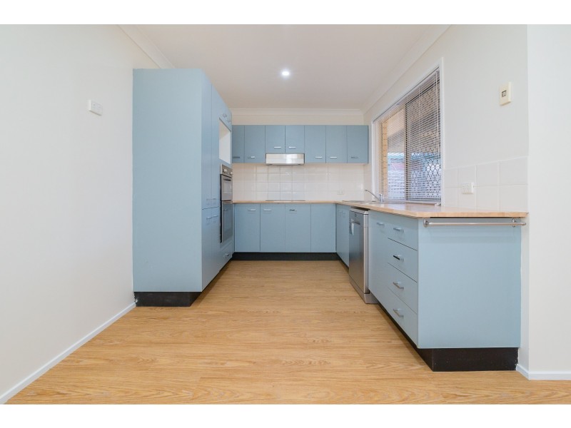 22 Elmhurst Crescent, Flinders View QLD 4305