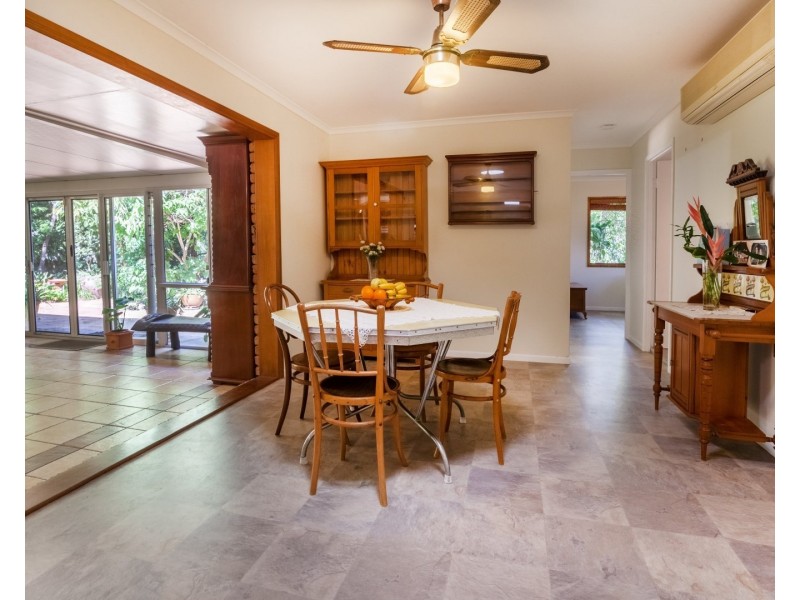 6 Oak Street, Bundamba QLD 4304