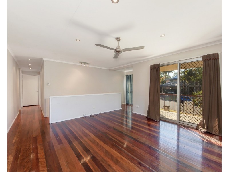 49 Lance Drive, Flinders View QLD 4305