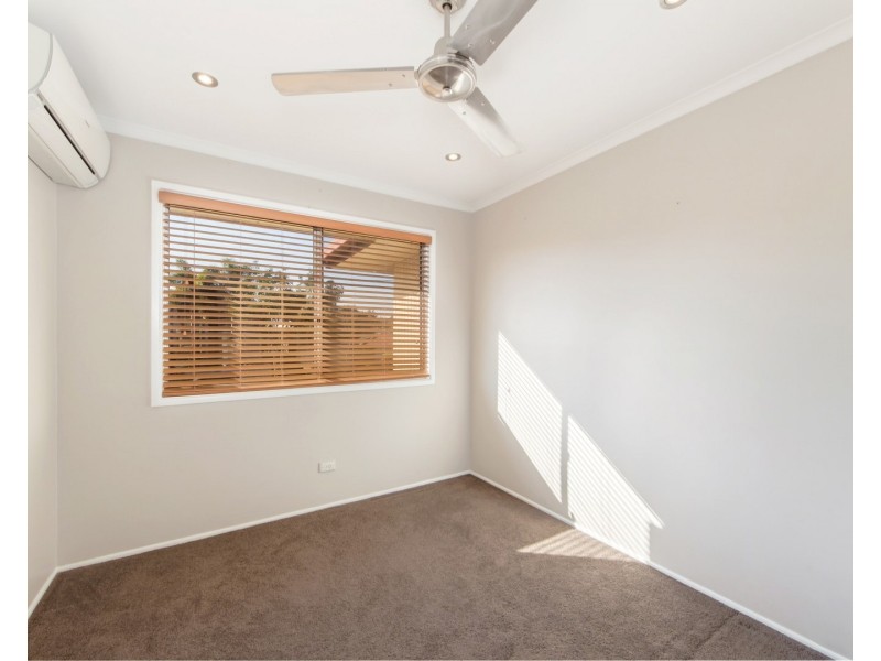 49 Lance Drive, Flinders View QLD 4305