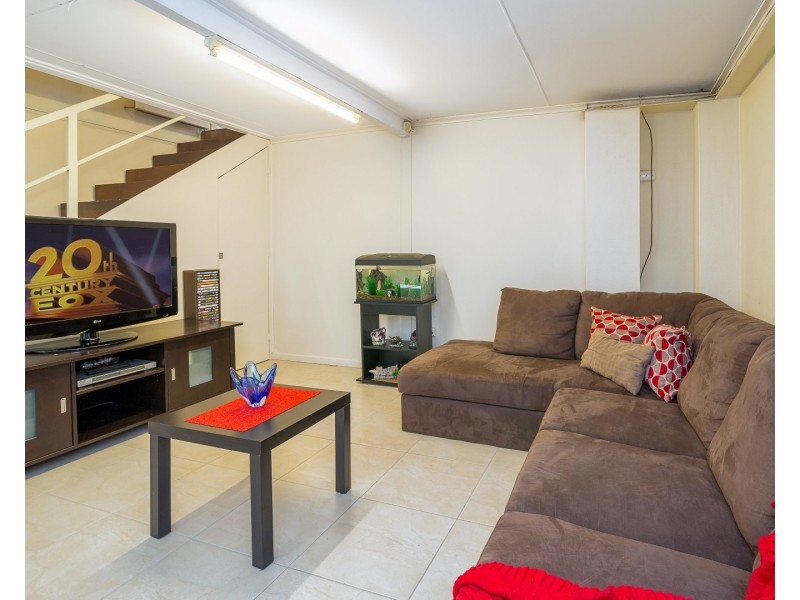 6 Deidre Ann Street, Raceview QLD 4305