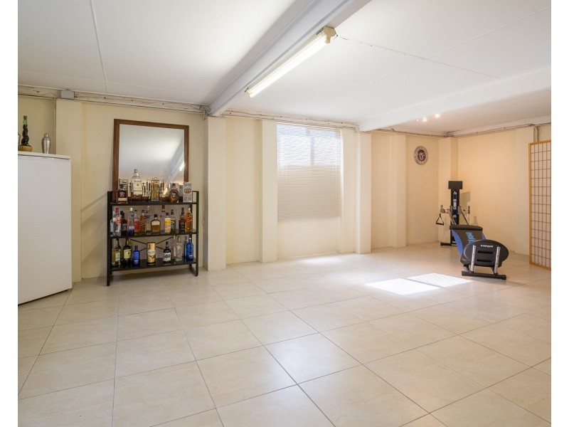 6 Deidre Ann Street, Raceview QLD 4305