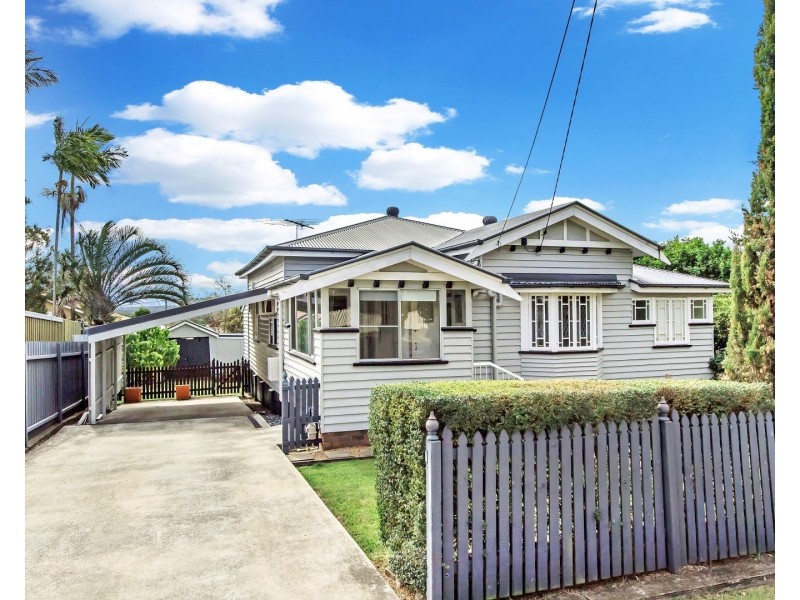 6 Marvin Street, Eastern Heights QLD 4305
