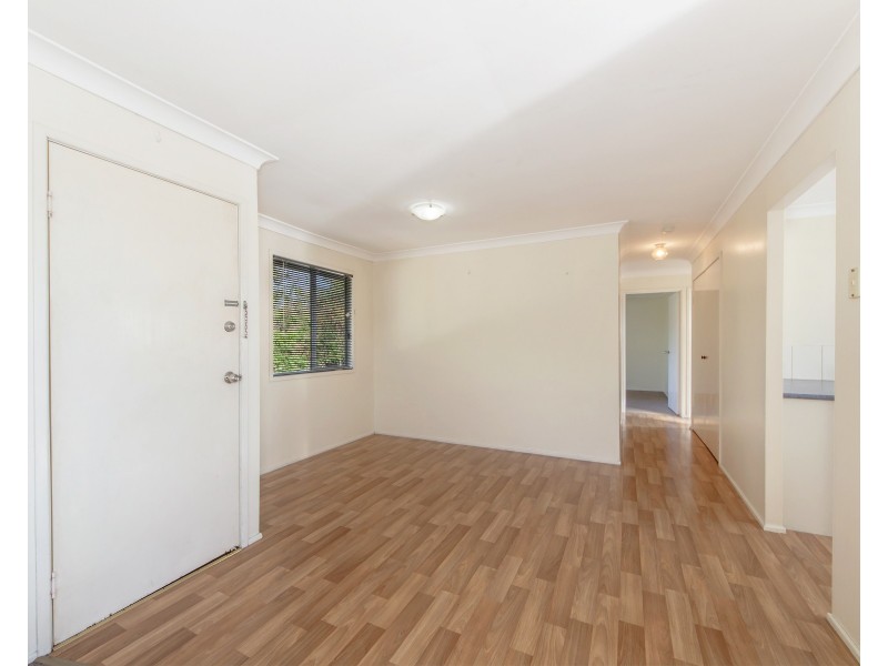 2 Lamington Parade, North Ipswich QLD 4305