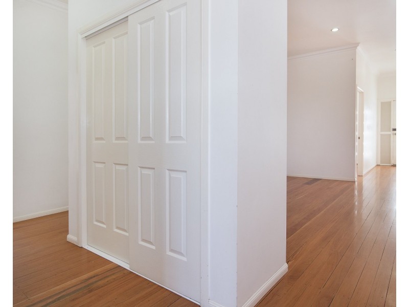 56 Toongarra Road, Leichhardt QLD 4305
