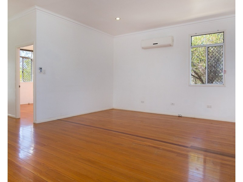 56 Toongarra Road, Leichhardt QLD 4305