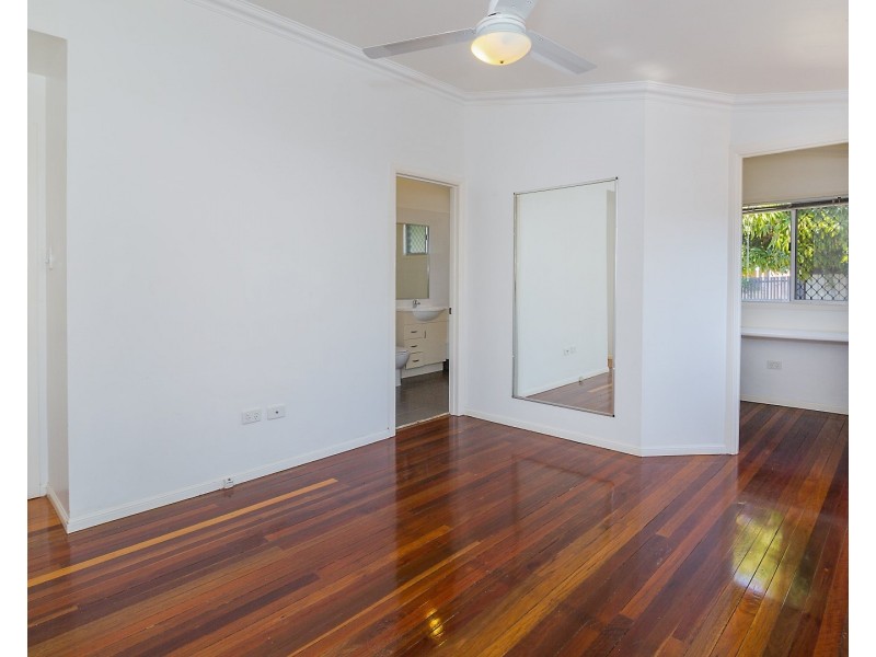 56 Toongarra Road, Leichhardt QLD 4305
