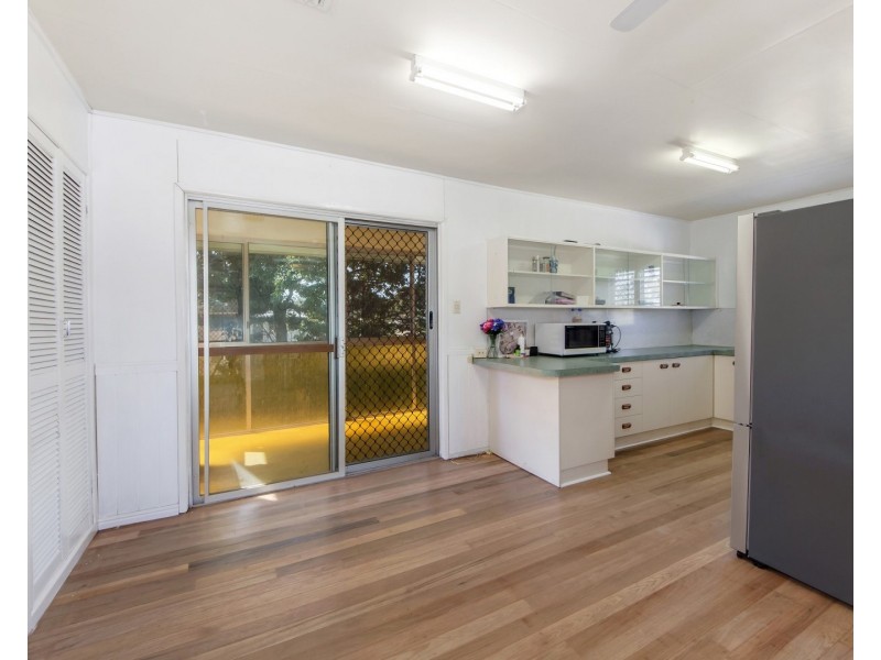23 Ross Street, Brassall QLD 4305