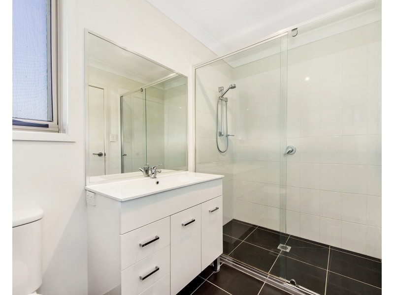 38 Diamantina Boulevard, Brassall QLD 4305