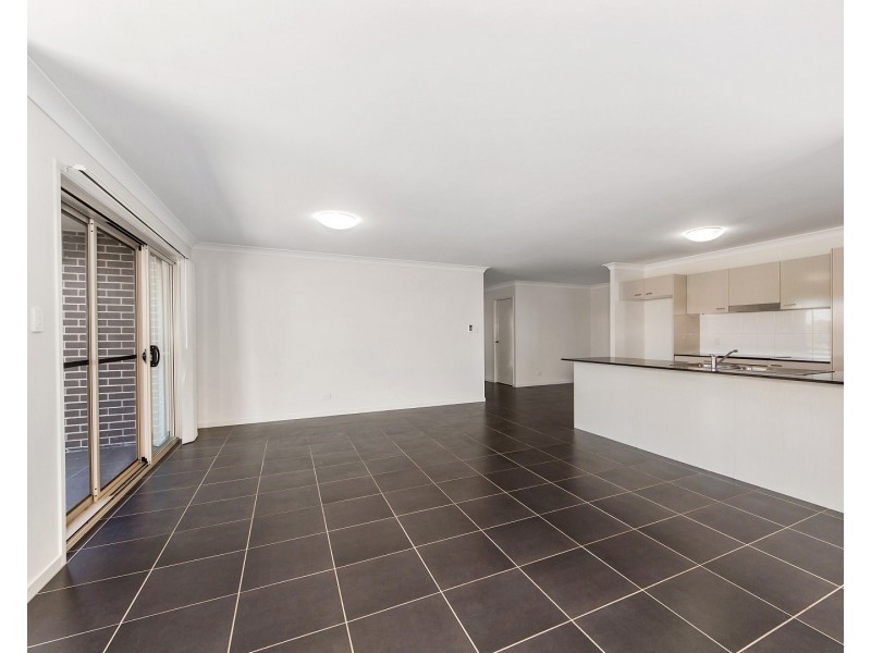 38 Diamantina Boulevard, Brassall QLD 4305