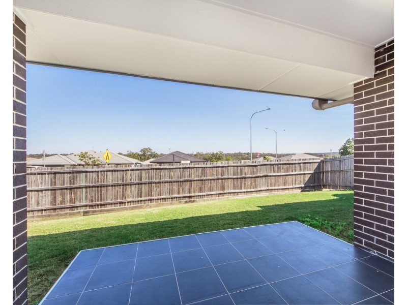 38 Diamantina Boulevard, Brassall QLD 4305